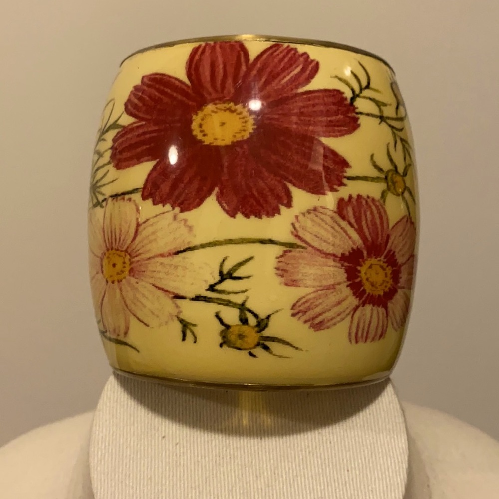 Cuff floral bracelet